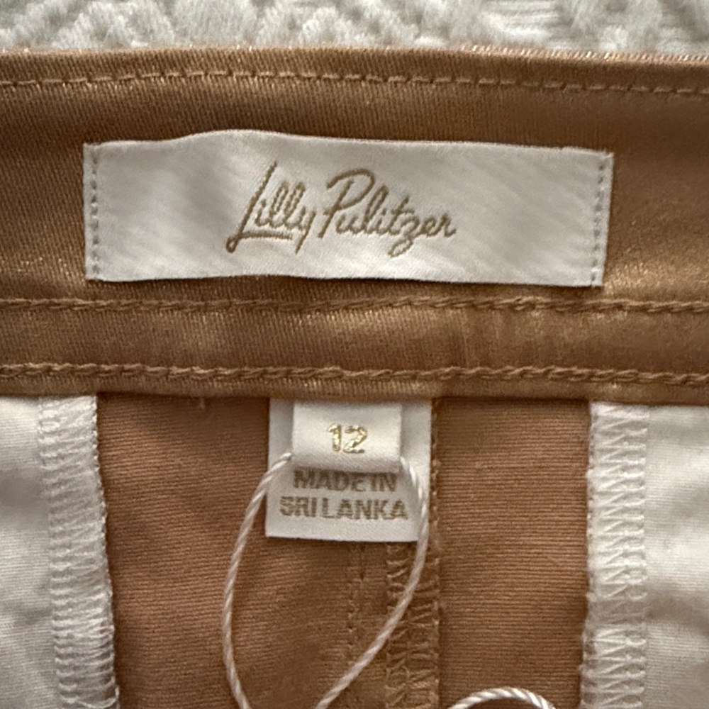 Lily Pulitzer gold/shimmer miniskirt. - Picture 4 of 4